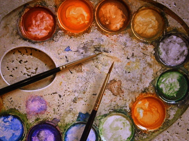 Woman discovering her color identity through seasonal color analysis